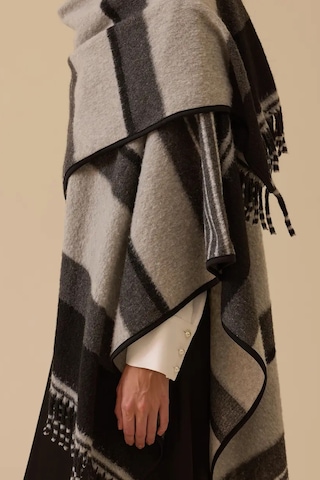 Kadın Çizgili Panço - Gri Gri