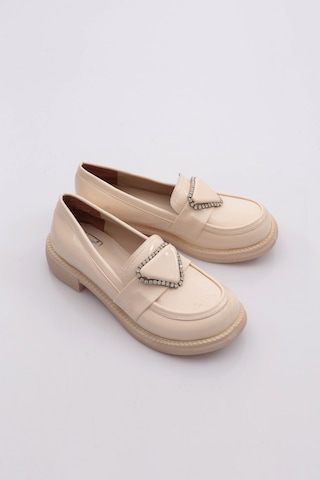 Dgn 5112-424 Üçgen Taş Detayli Kadin Loafer Ayakkabi Ten Rugan
