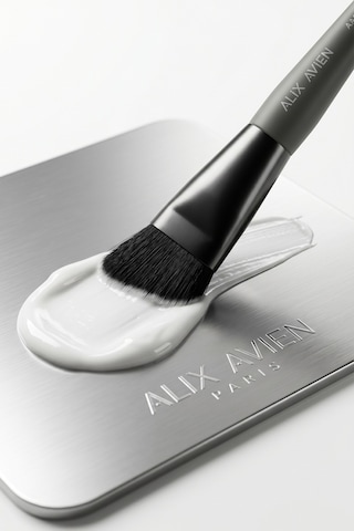 Krem Yapılı Fondöten Ve Baz Uygulama Fırçası - Flawless Base Brush