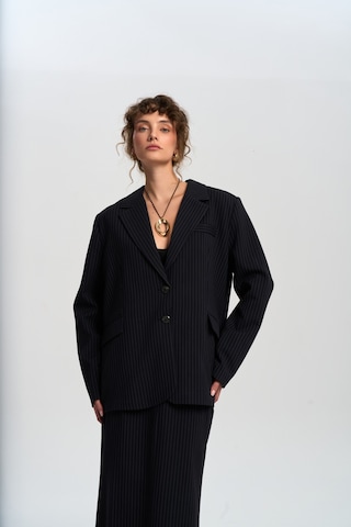 Mai Studios Co. Bruno Çizgili Lacivert Blazer Lacivert