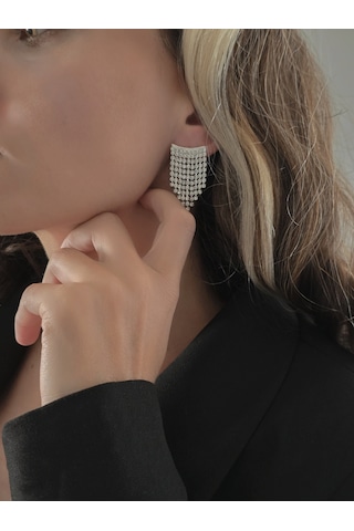 Sallantılı Minimal Beyoğlu Taşlı Gümüş Renk Küpe Gümüş