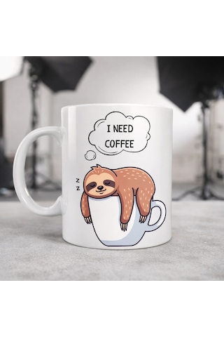 I Need Coffee Yazılı Tembel Hayvan Tasarımlı Kupa Model 236 Komik Seramik Kahve Kupası Çok Renkli I Need Coffee Yazılı Tembel Hayvan Tasarımlı Kupa Model 236 Komik Seramik Kahve Kupası Çok Renkli