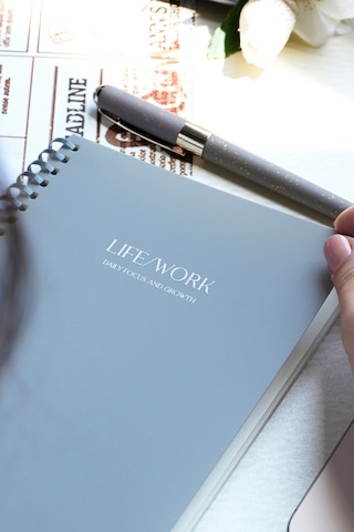 Sylcon Spiralli Defter Life&work . Pp.100 Gr. Ivory,a5 Siyah Siyah2