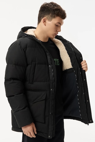 Lacoste Down Fill Mens Jacket Sabit Kapüşonlu Kaz Tüyü Erkek Mont Siyah