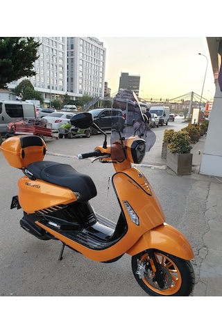 Motocam Yuki Gelato 125 Ön Cam 2023-2026 Model 43cm Füme Renkli 4mm Aparatsız