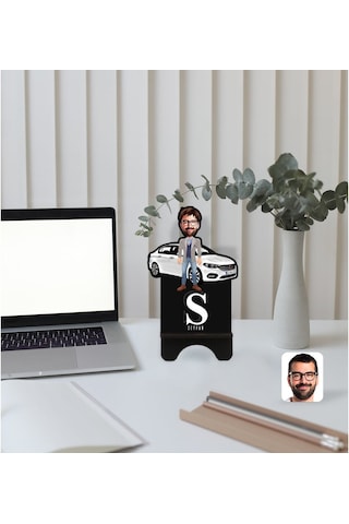 Kişiye Özel Plakalı Erkek Fiat Egea Karikatürlü Ahşap Biblo Telef