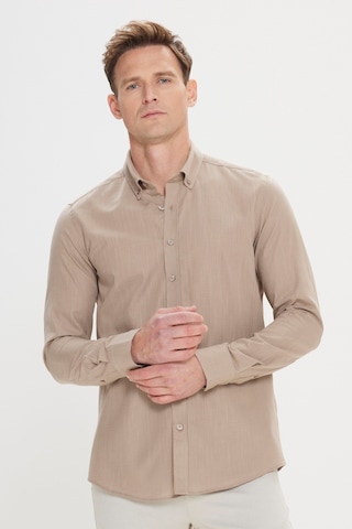 AC&Co / Altınyıldız Classics ERKEK VIZON Tailored Slim Fit Dar Kesim Düğmeli Yaka %100 Pamuk Gömlek Vizon