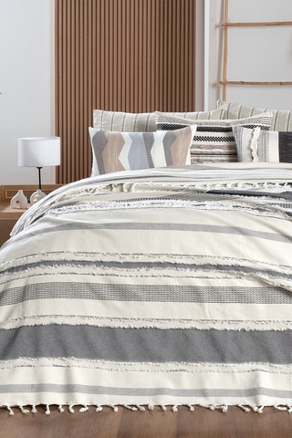 Sarev Reyna Siyah Çift Kişilik %100 Pamuk Yatak Örtüsü Siyah