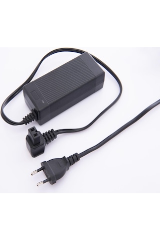 U-Frigo Oto Buzdolabı Adaptörü 220volt/12v 5A Dönüştürücü 60watt