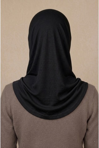 Sonbaharmoda Hazır Türban Pratik Kaymaz Tesettür Eşarp Viskon Likralı Rahat Günlük Ve Namaz İçin Hijab Siyah