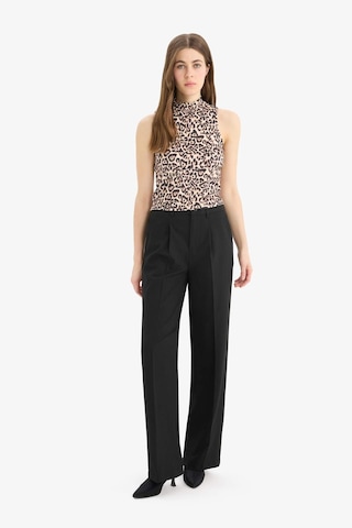 DeFacto Slim Fit Dar Kesim Leopar Desenli Yarım Balıkçı Yaka Atlet D5542AX25SPBN287