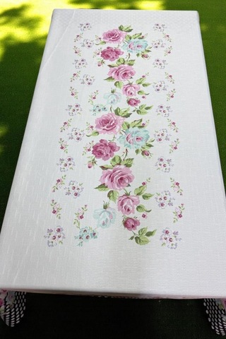 Rosella Dertsiz Masa Örtüsü 120x150 Cm Çok Renkli