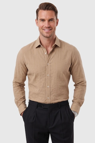 Rizzup Erkek Slim Fit %95 Pamuk Çizgi Dokulu Açık Kahve Ütü Gerektirmeyen Gömlek 2600002 Açık Kahverengi