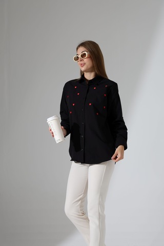 Corradeo Giyim Yeni Sezon Oversize Çizgili Poplin Kumaş Kalp Nakış Detaylı Apoletli Tasarım Gömlek Siyah