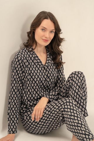 Arnetta Kadın Desenli Antrasit Gömlek Pijama Takımı Ar3750-s-v1 Ar3750-s-v1