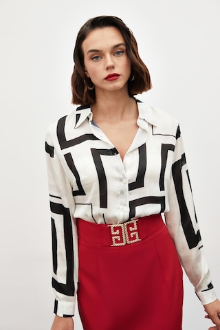 Sateen Yanları Yırtmaçlı Gömlek - Siyah-134871 Siyah
