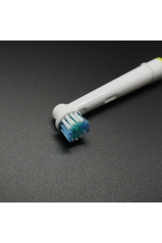 Wezone 4 Adet Elektrikli Diş Fırçası Değişim Ucu - Oral-b/braun Uyumlu - Dupont Tüylü - Yetişkinler İçin
