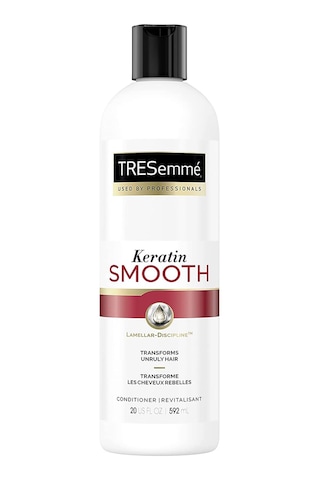 TRESemme P/C Keratin Smooth Kıvırcık Saçlar İçin Bukle Belirginleştirici Saç Kremi 592ML