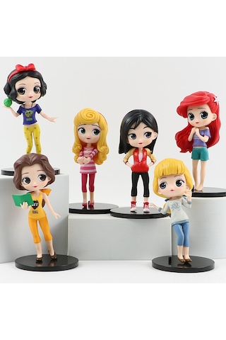 Monyee Pratik Ve Dayanıklı Plastik Prenses Figürleri - 8 Farklı Oturmuş Kraliçe Desenli Pasta Dekorasyonu Toplu Satış