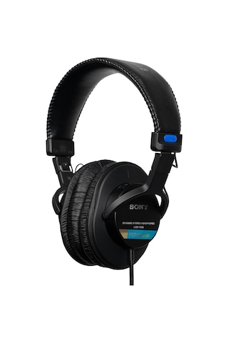 Sony Mdr-7506 Arkası Kapalı Kablolu Stüdyo Monitör Kulaklıkları 10hz-20khz 63 Ohm Hafif Katlanabilir Tasarım 227g Stüdyo Kayıt Ve Miksleme İçin İdeal Siyah Taşıma Çantasıyla