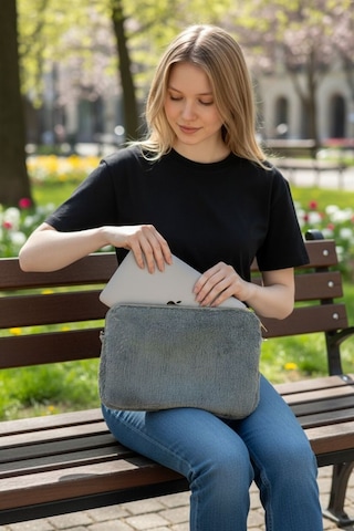 Plush Studıo 13-13.3-14 Inch Peluş Macbook, Laptop Çantası, Gri Toscase Askısız 36x26cm Gri Gri