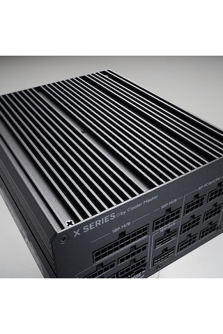 Cooler Master X Mighty Mps-k001-afbp-nbeu 2000w Atx 3.1 2x 12v Akak92col0021