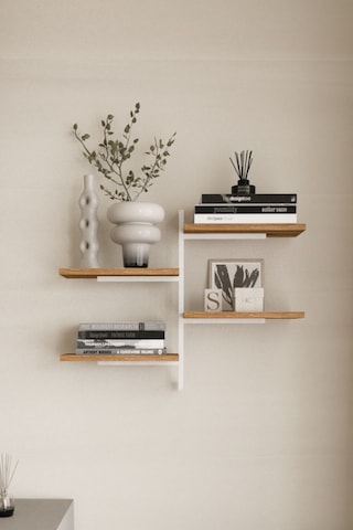 Aju 4 Katlı Duvar Rafı Metal Çerçeveli Dekoratif Kitaplık Ve Raf Ünitesi Modern Ve Minimalist Beyaz