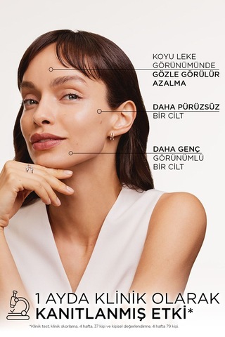 L'Oréal Paris Bright Reveal Koyu Leke Karşıtı Renkli Fluid Günlük Yüz Güneş Kremi SPF50+ Light 50 ML