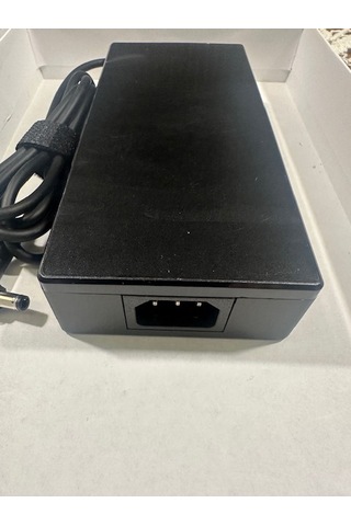 19.5 Volt 9.23 Amper 5.5 Mm 2.5 Mm Adaptör 180 Watt Asus Uyumlu Notebook Adaptör