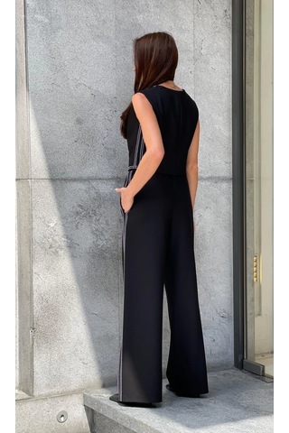 Trend Kadın: Modern Çoban Dikişli Yelek Ve Pantolon Takımı İle Tarzınıza Zarif Ve Hoş Bir Dokunuş Ekleyin Siyah