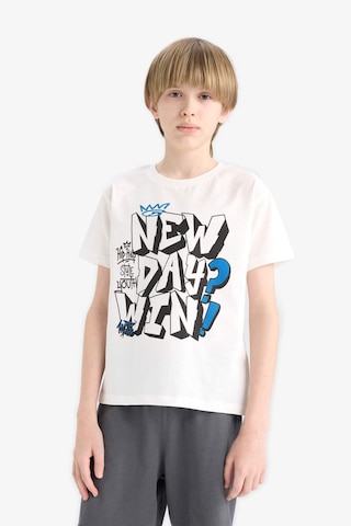 DeFacto Erkek Çocuk 2'li Takım Baskılı Kısa Kollu Tişört Şort E8827A825SMWT32