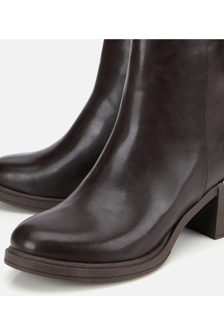 Hotiç Kadın Kahverengi Metal Detaylı Kalın Tabanlı Bilekte Düz Bot 01boh314910a480 01boh314910a480 Kahverengi