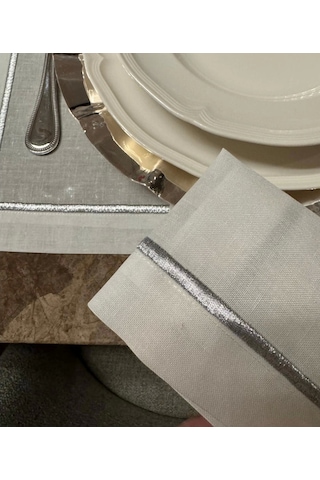 Lina 4 Kişilik Amerikan Servis & Peçete Gümüş