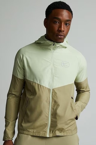 Nike Air Water Resistant Packable Hoodie Jacket Khaki Erkek Kapüşonlu Çanta Olabilen Suitici Spor Ceket Haki Hm0187-276