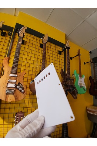 Elektro Gitar Stratocaster Tremolo Arka Yay Kapağı Beyaz