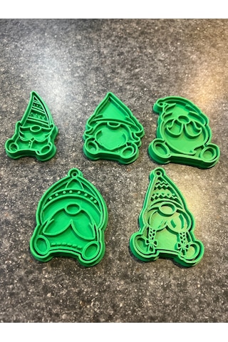 Yılbaşı Temalı Sakallı Cüce Gnome Figürlü 5'li Kurabiye Kalıbı Seti Çok Renkli