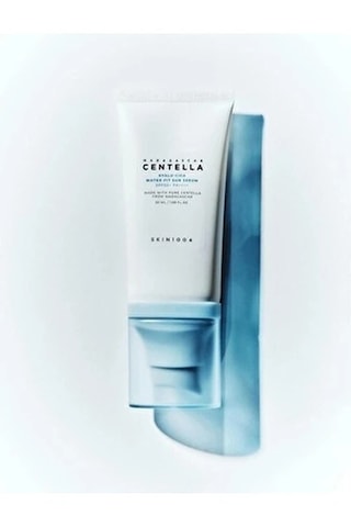Skin1004 Madagascar Centella Hyalu-cica Water-fit Sun Serum - Güneş Kremi 50ml