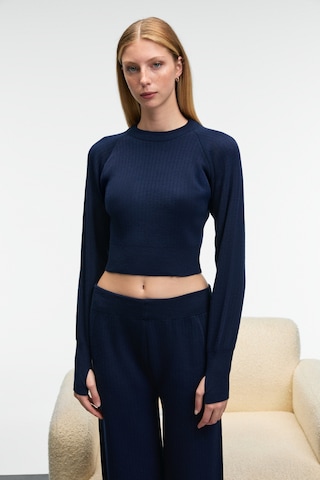 Grımelange Marıposa Kadın Yuvarlak Yaka Çizgi Desenli Crop Geniş Paça Triko Lacivert Alt-üst Takım Lacivert