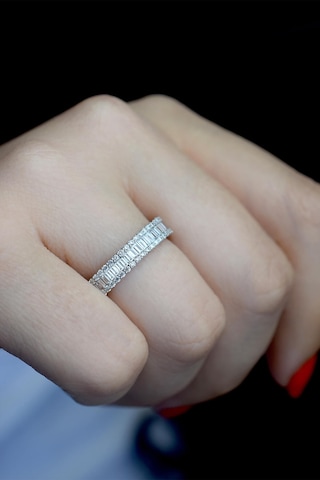 1.68 Ct. Modern Tasarım Tamtur Baget Pırlanta Yüzük