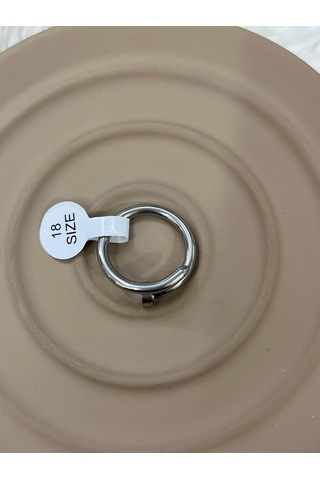 Premium Gümüş Renk Şık Ve Parlak Modern Çivi Model 316l Çelik Yüzük 18 Ölçü