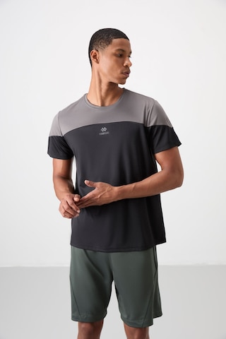 Tommy Life Siyah Polyester Nefes Alan Dokulu İnce Esnek Standart Fit Erkek Performans T-shirt - 88386 Siyah