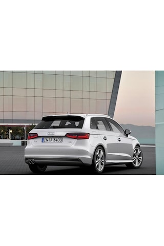 Audi A3 Sportback 13-16 Sağ Dış Dikiz Aynası Çerçevesi 8V0857240
