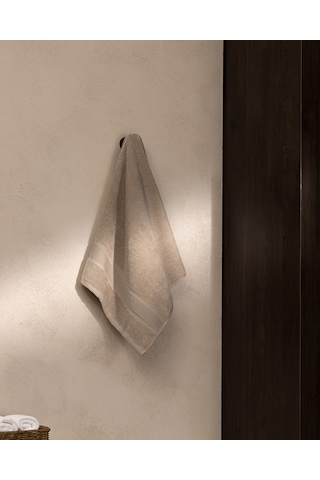 Madame Coco Celine %100 Pamuk Banyo Havlusu - Bej - 70x140 Cm 8684427342893 Çok Renkli
