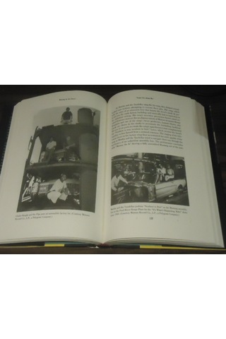 Dancing İn The Street - Motown And The Cultural Politics Of Detro