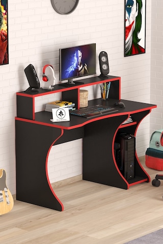 Oyuncu Masası Gamer Model Çalışma Masası Siyah-kırmızı Model Yarım Ay Model