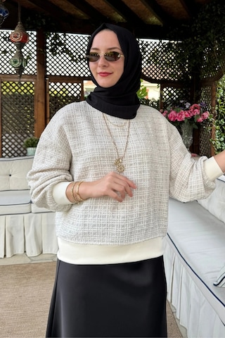 Rabia Şamlı Tanem Tüvit-saten Etekli Takım Ekru Normal