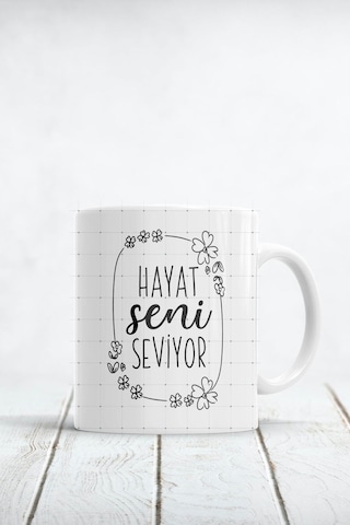 Hayat Seni Seviyor Baskılı Kupa Bardak Beyaz