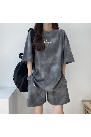 İnce Kesim Spor Ve Rahat Kadın Üst Ve Şort İkili Set Gri