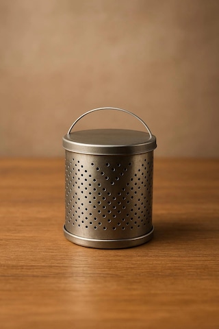 Paslanmaz Çelik Kapaklı Çay Süzgeci 8 Cm Çok Renkli