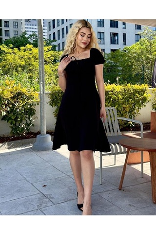 Kadın Kare Yaka Arkası Gipeli Önden Bağlamalı Kısa Ayrobin Elbise Siyah